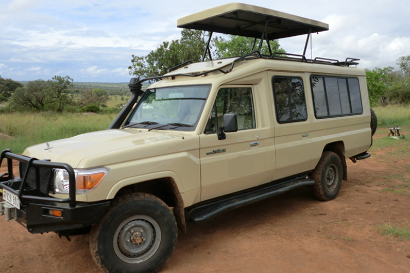 Rent a Land cruiser Extended in Tanzania